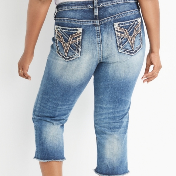 Vigoss Denim - Vigoss Heritage Rose Gold Stitch Capri size 6